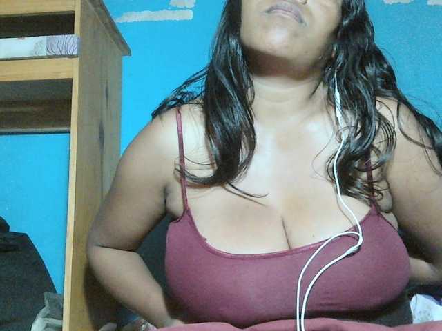 MIRANDAW live cam preview