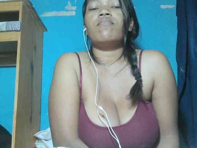 MIRANDAW webcam
