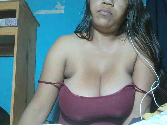MIRANDAW webcam