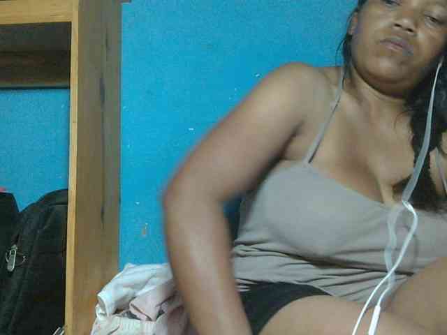 MIRANDAW webcam