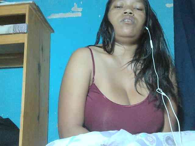 MIRANDAW webcam