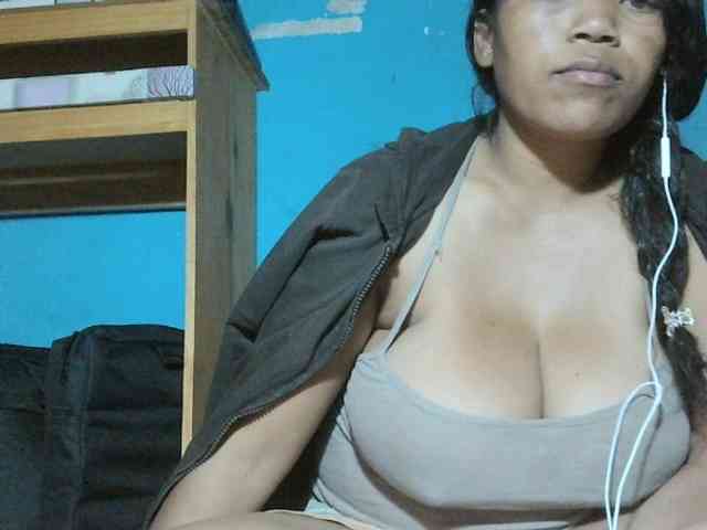 MIRANDAW webcam