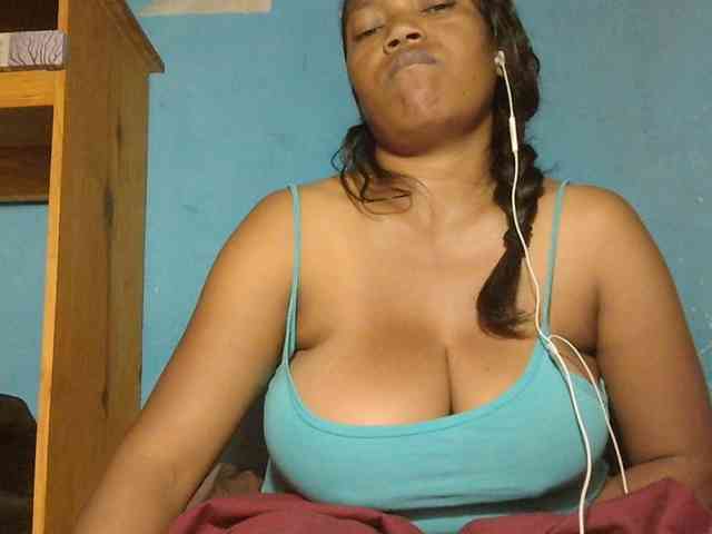 MIRANDAW webcam