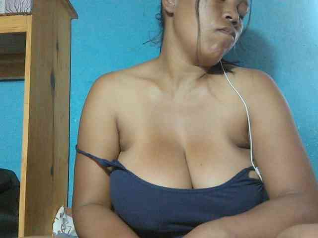 MIRANDAW webcam