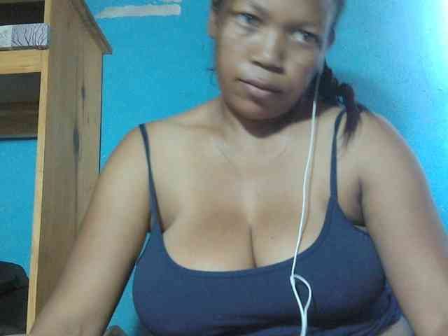 MIRANDAW webcam