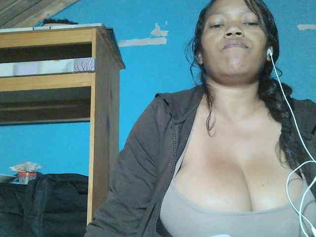 MIRANDAW webcam