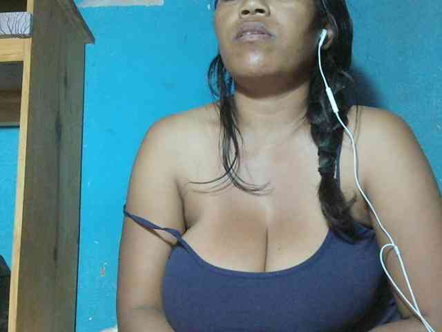 MIRANDAW webcam