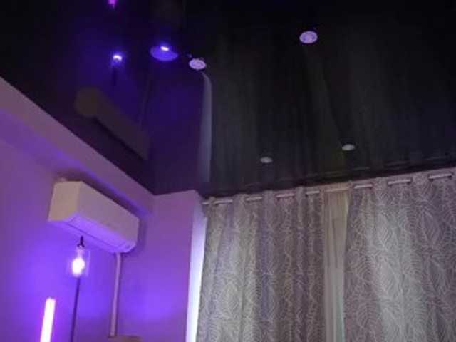 mandypeas live cam on BongaCams