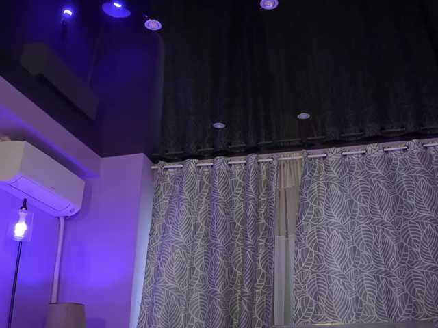 mandypeas live cam on BongaCams