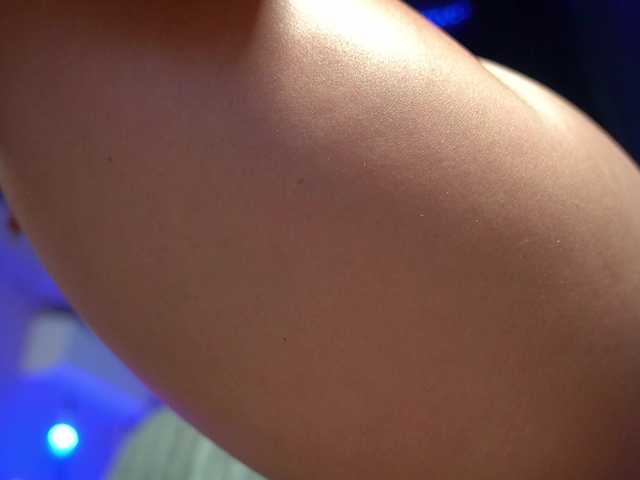 mandypeas live cam on BongaCams