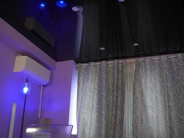 mandypeas live cam on BongaCams