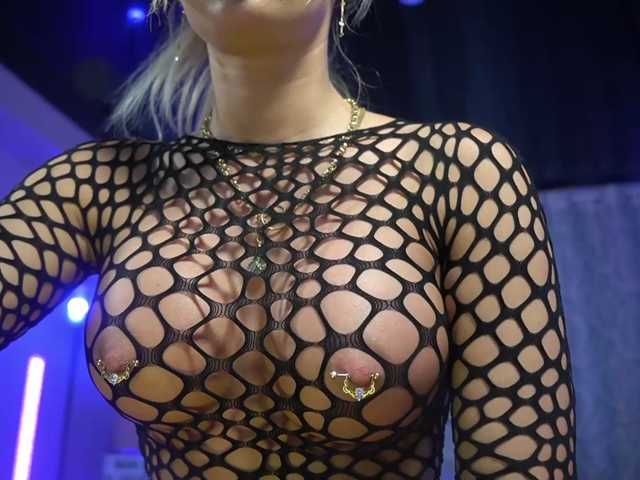 mandypeas live cam on BongaCams
