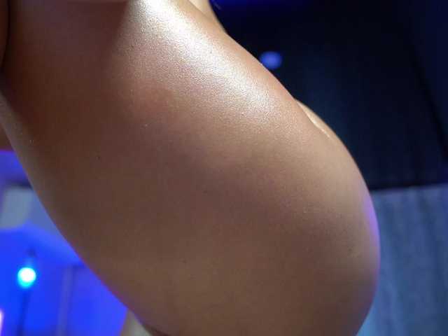 mandypeas live cam on BongaCams