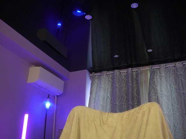 mandypeas live cam on BongaCams