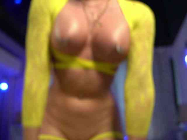 MandyPeas webcam