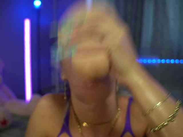 Modelo: MandyPeas