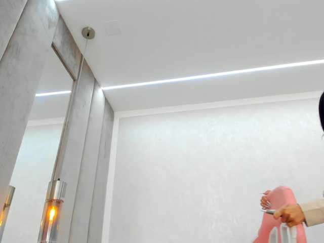 BritneyCharm live cam on BongaCams