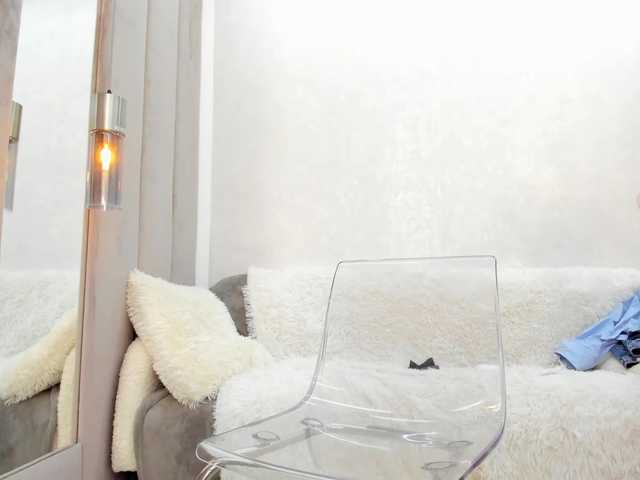 BritneyCharm live cam on BongaCams