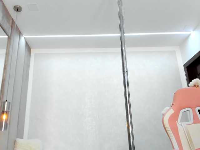 BritneyCharm live cam on BongaCams