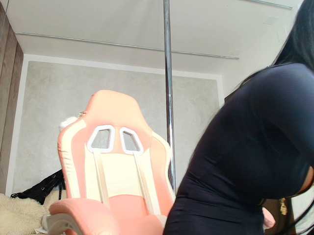 BritneyCharm live cam on BongaCams