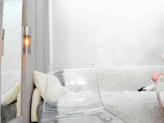 BritneyCharm live cam on BongaCams