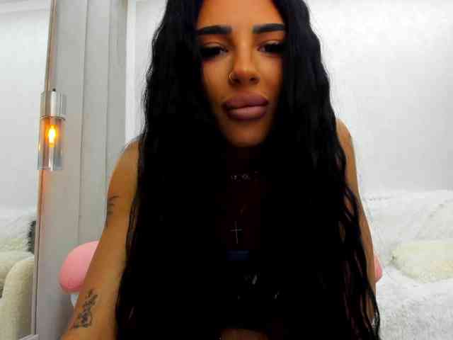 Modelo: BritneyCharm