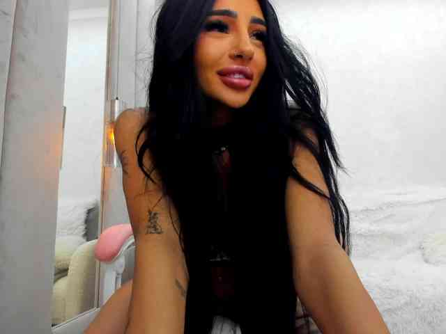 BritneyCharm