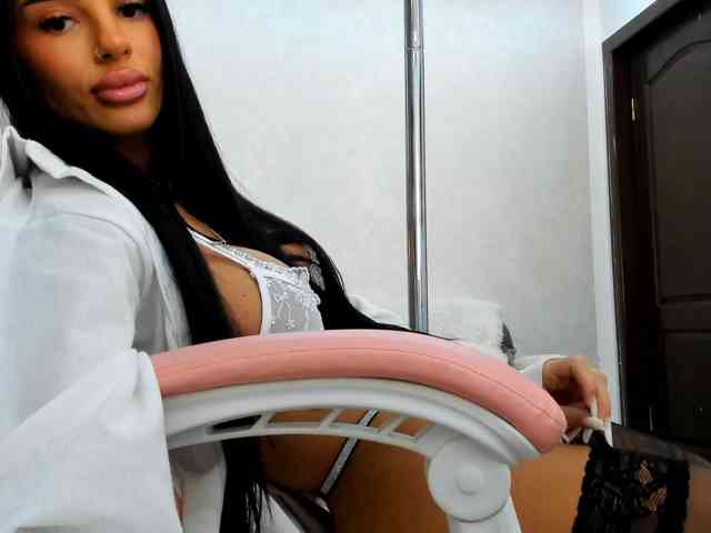 BritneyCharm