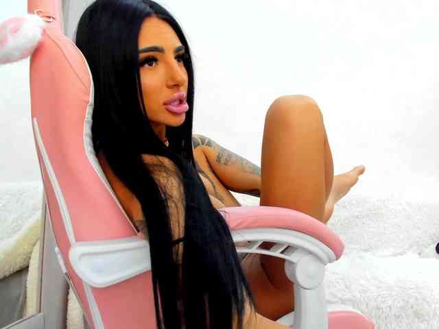 BritneyCharm