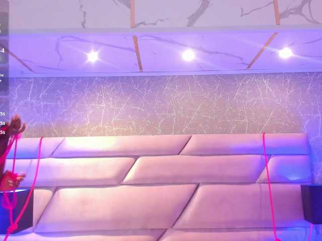 LinsyAdams live cam on BongaCams
