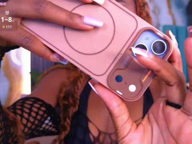 LinsyAdams live cam on BongaCams