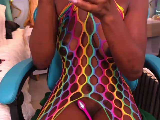 LinsyAdams live cam on BongaCams