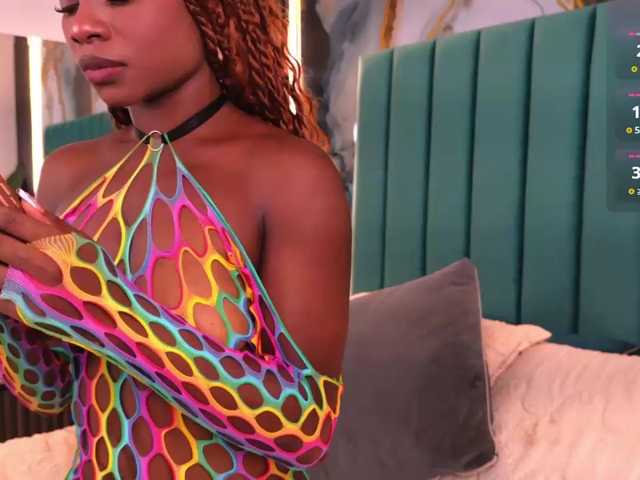 LinsyAdams live cam on BongaCams