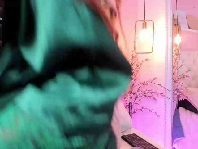 LinsyAdams