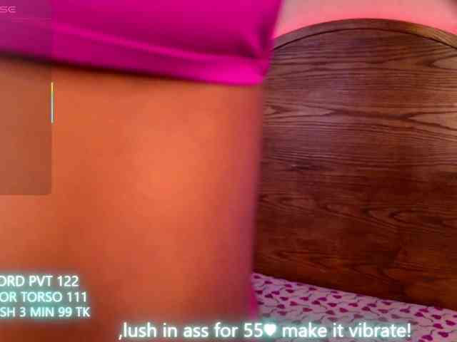 LinsyAdams webcam