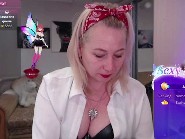 MistressMilfa live cam on BongaCams
