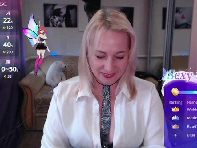 MistressMilfa live cam on BongaCams