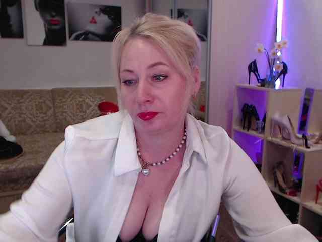 MistressMilfa