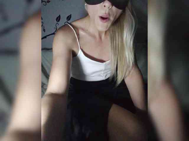 Dasha_kissa webcam