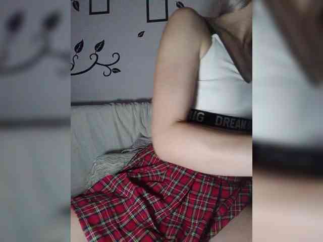 Dasha_kissa webcam