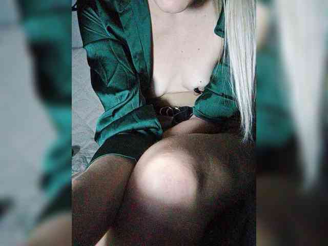 Dasha_kissa webcam