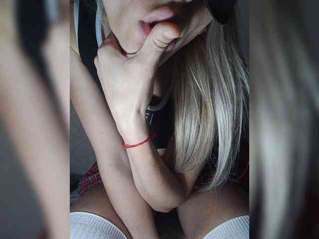 Модель: Dasha_kissa