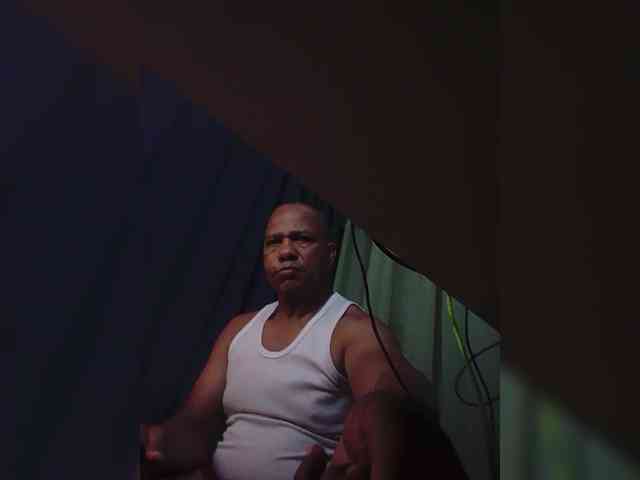 condor75 Live Webcam on BongaCams