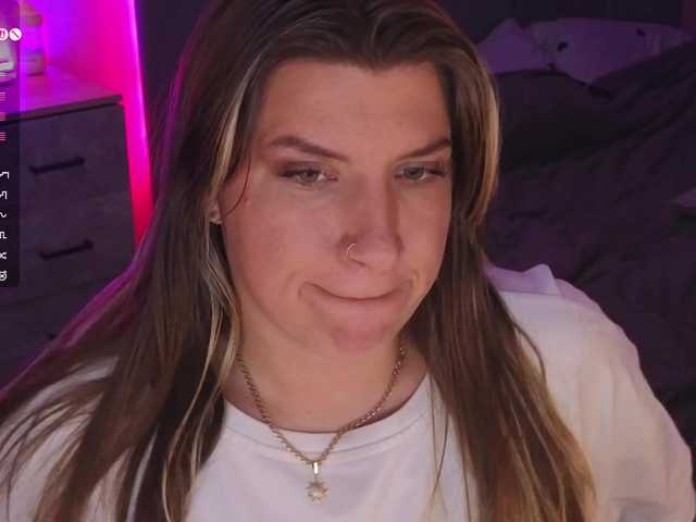 BloomBambi live webcam show
