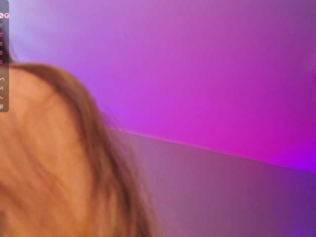 bloombambi live sex show