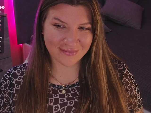BloomBambi live cam