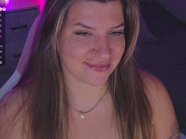 BloomBambi live webcam show
