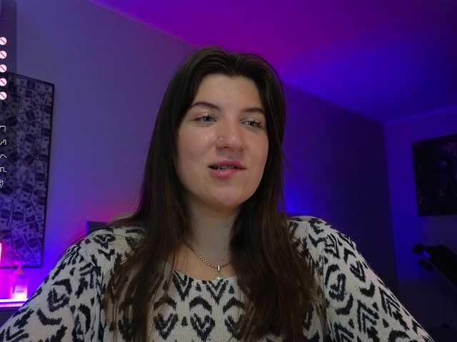 BloomBambi's BongaCams show and profile