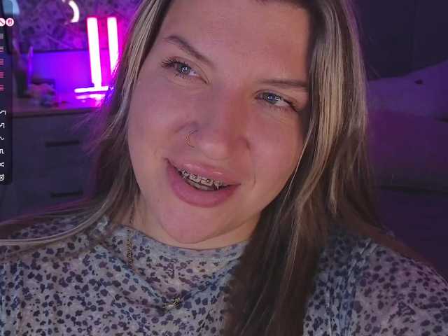 BloomBambi live webcam show