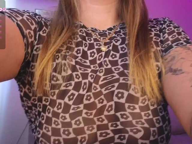 BloomBambi live webcam show